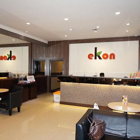 Ekon Hotel Yogyakarta Eksteriør bilde